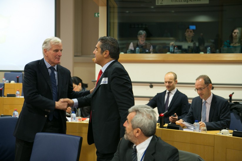 Με Επίτροπο M. Barnier 2